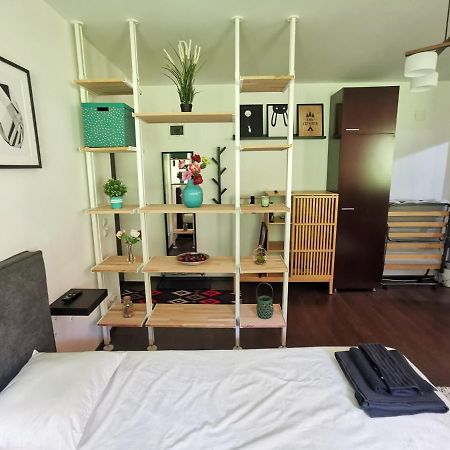Studio Azuga Bagian luar foto